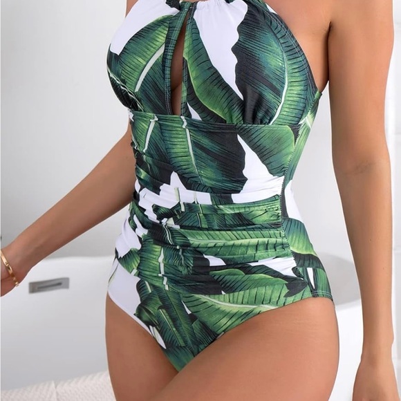 B2prity Women's Slimming One-Piece Swimsuit Tummy Control Halter Curvy Size XL - Picture 3 of 7